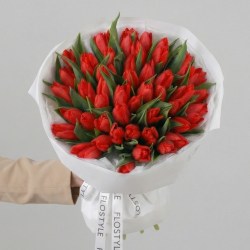 51 krasnyj tyulpan 6